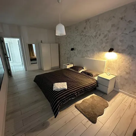 Central Apartment Apartment